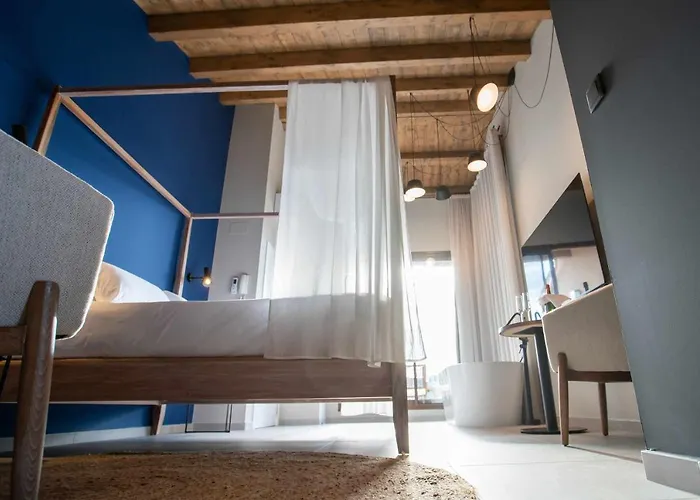Mochoruralhome Ulldemo Suite